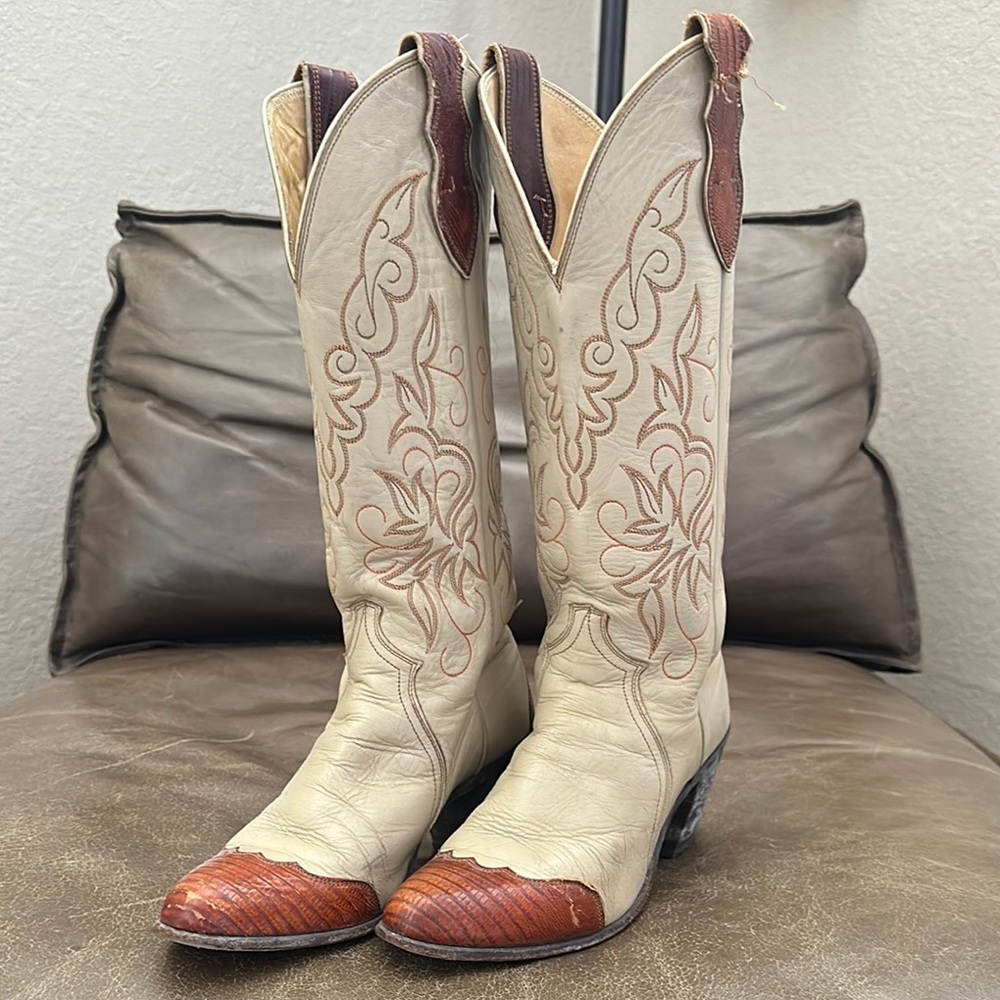 Justin Boots Cream and Brown Heeled Western Boots